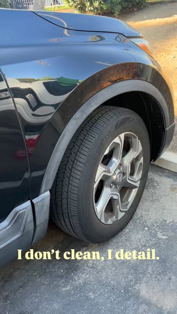 Wheel & tire detail